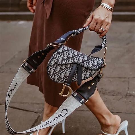 costo saddle bag gialla dior|dior saddle bag.